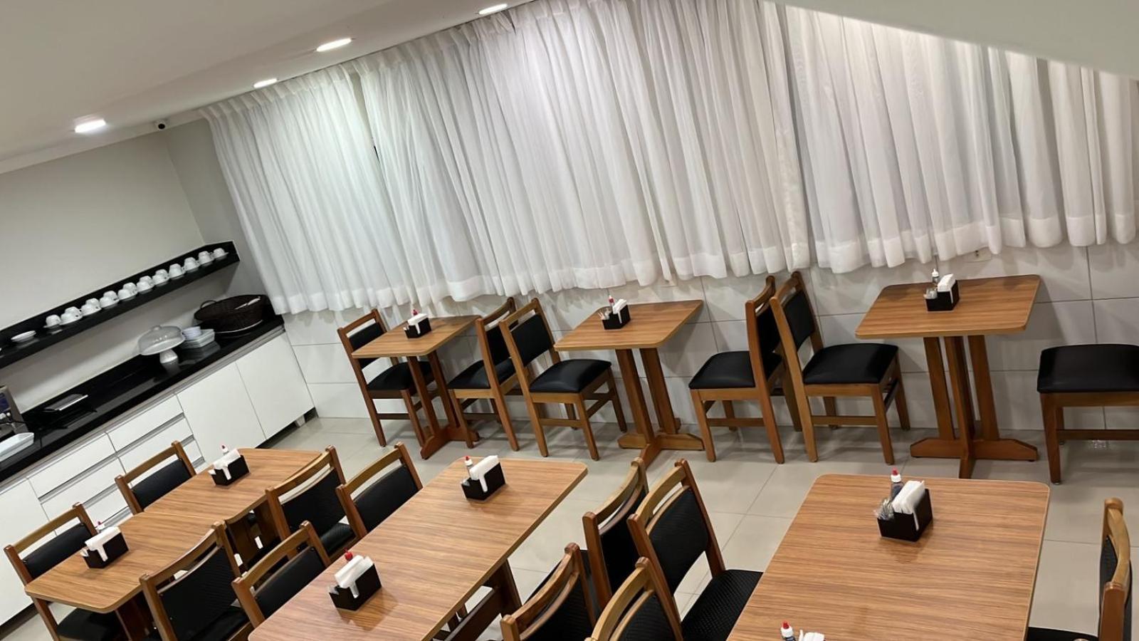 Hotel Quintino - No Coracao De Sao Paulo, 2 Min Do Metro Se, 10 Min Do Bras, 5 Min Da 25 De Marco E Estacionamento No Local Gratis — Photos 2